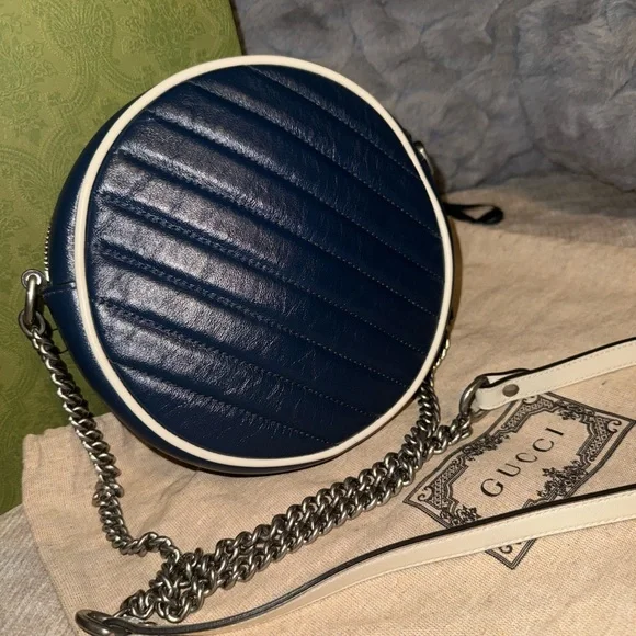 🔥 💯 Gucci Matelasse Leather Torchon GG Marmont Round Bag - Picture 8 of 13